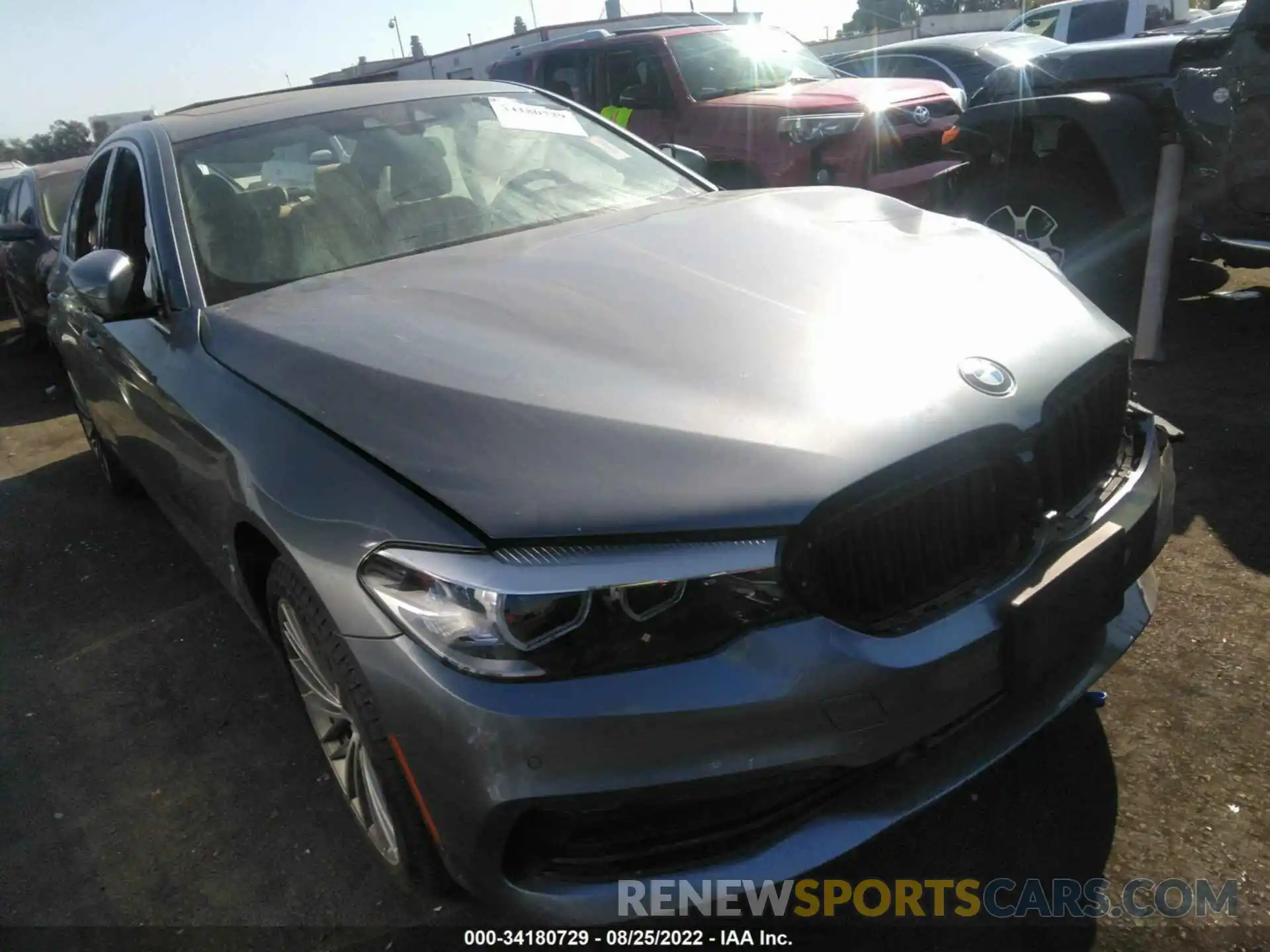 1 Photograph of a damaged car WBAJA9C58KB392856 BMW 5 SERIES 2019