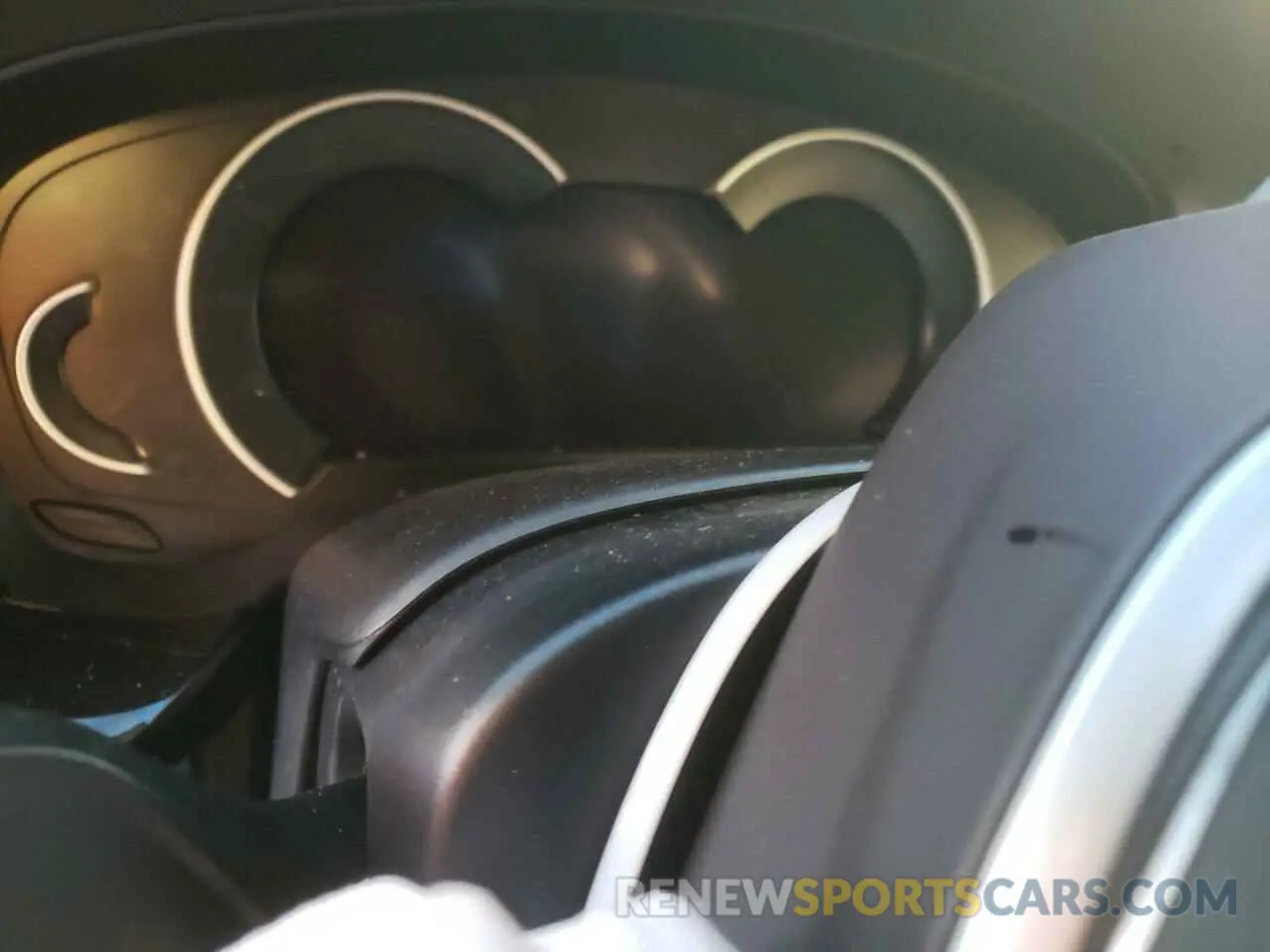 8 Photograph of a damaged car WBAJA9C59KB389142 BMW 5 SERIES 2019