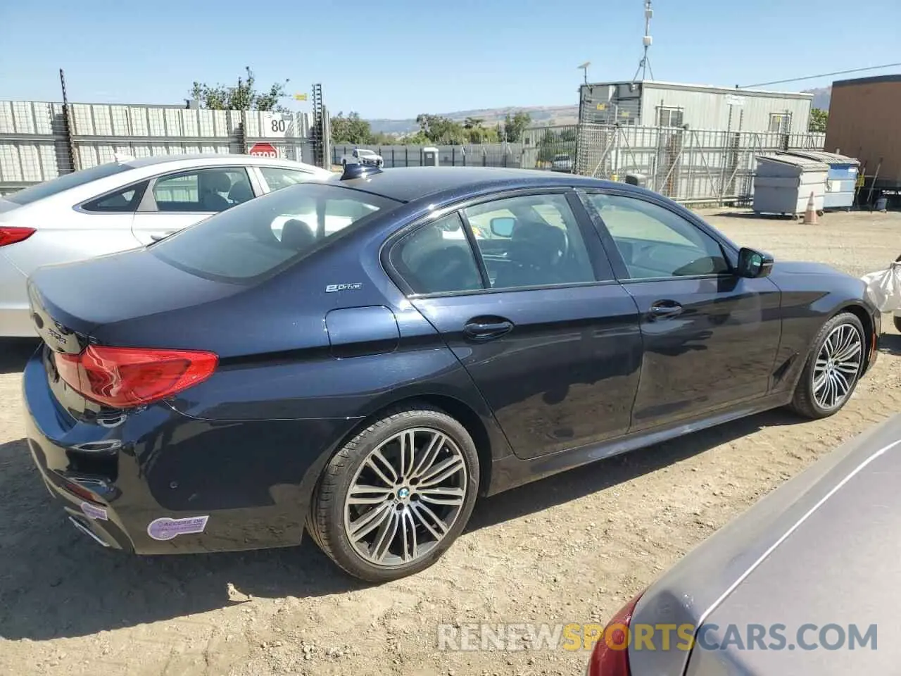3 Photograph of a damaged car WBAJA9C5XKB391885 BMW 5 SERIES 2019
