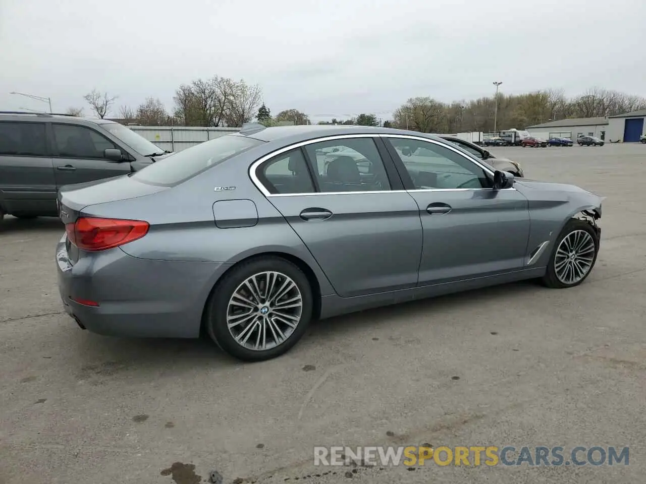 3 Photograph of a damaged car WBAJB1C56KB375312 BMW 5 SERIES 2019