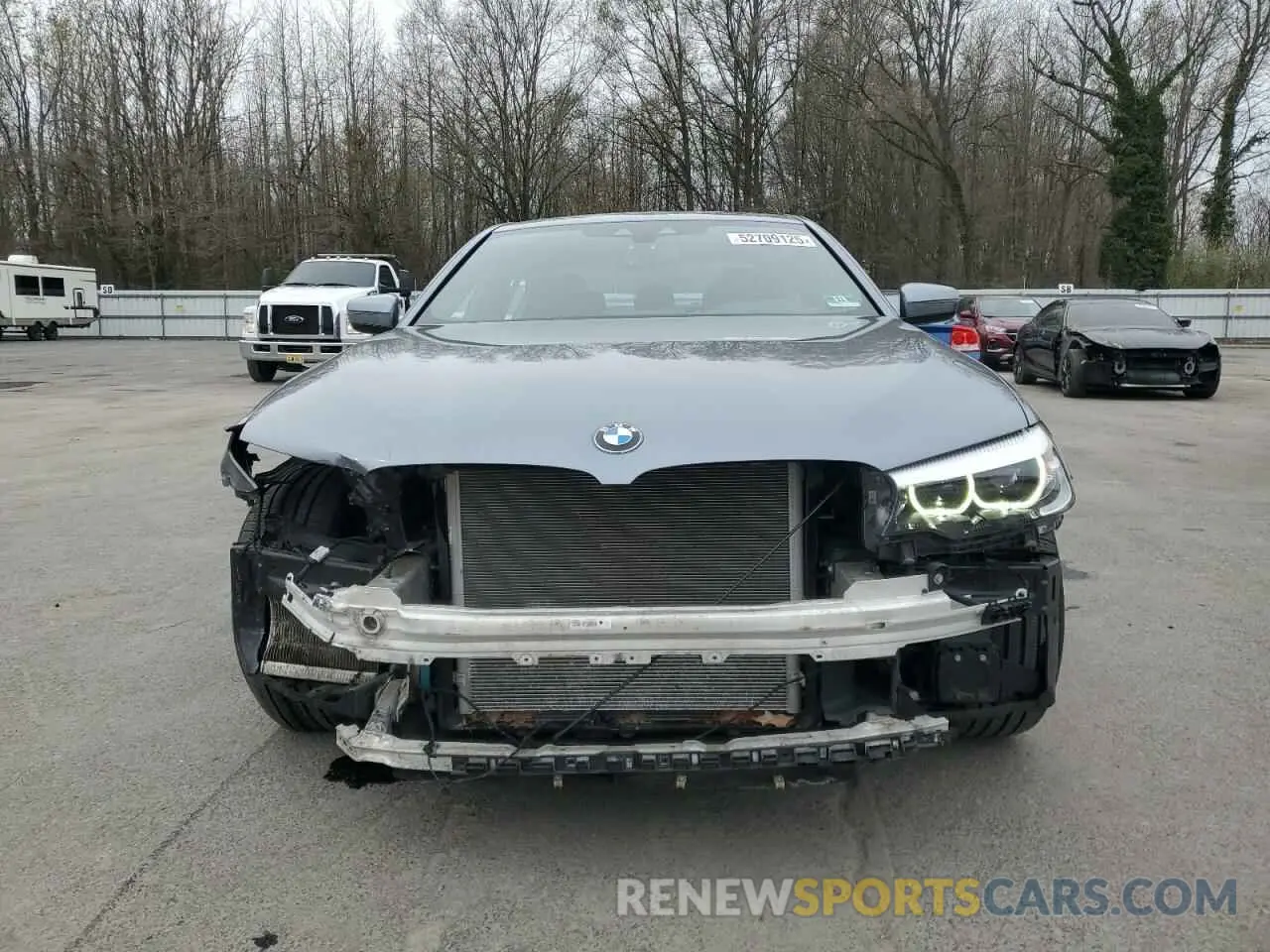 5 Photograph of a damaged car WBAJB1C56KB375312 BMW 5 SERIES 2019