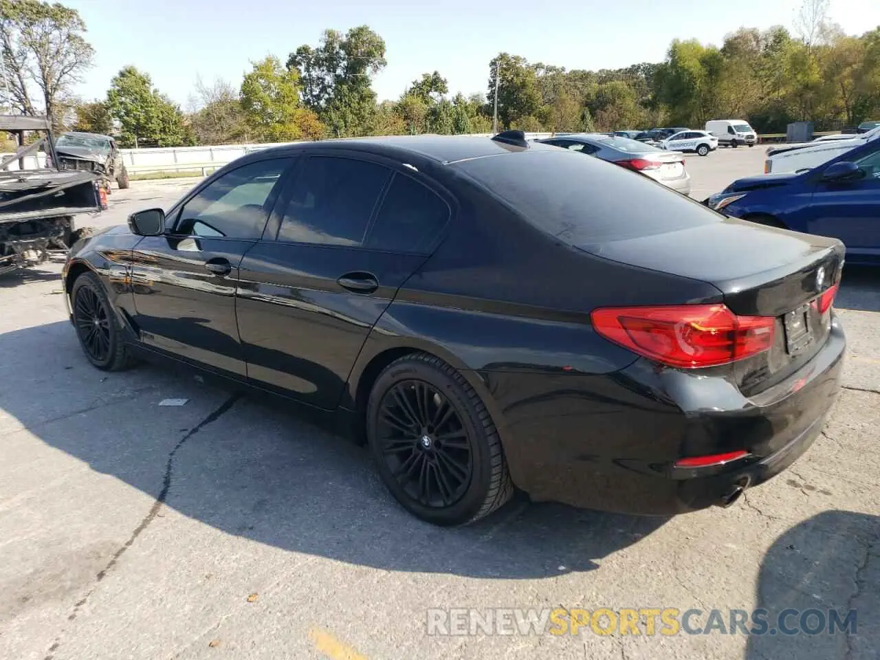 2 Photograph of a damaged car WBAJB1C5XKB376818 BMW 5 SERIES 2019