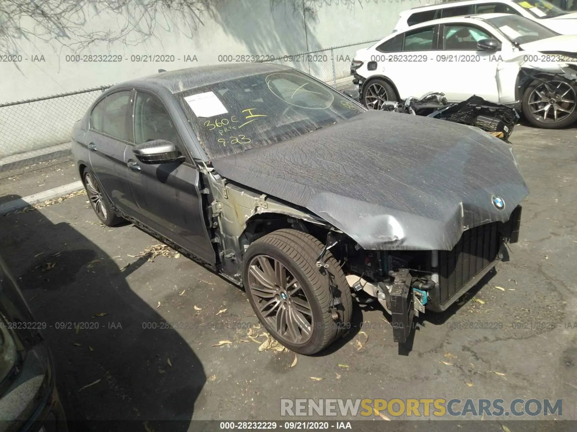 1 Photograph of a damaged car WBAJB9C51KB288870 BMW 5 SERIES 2019