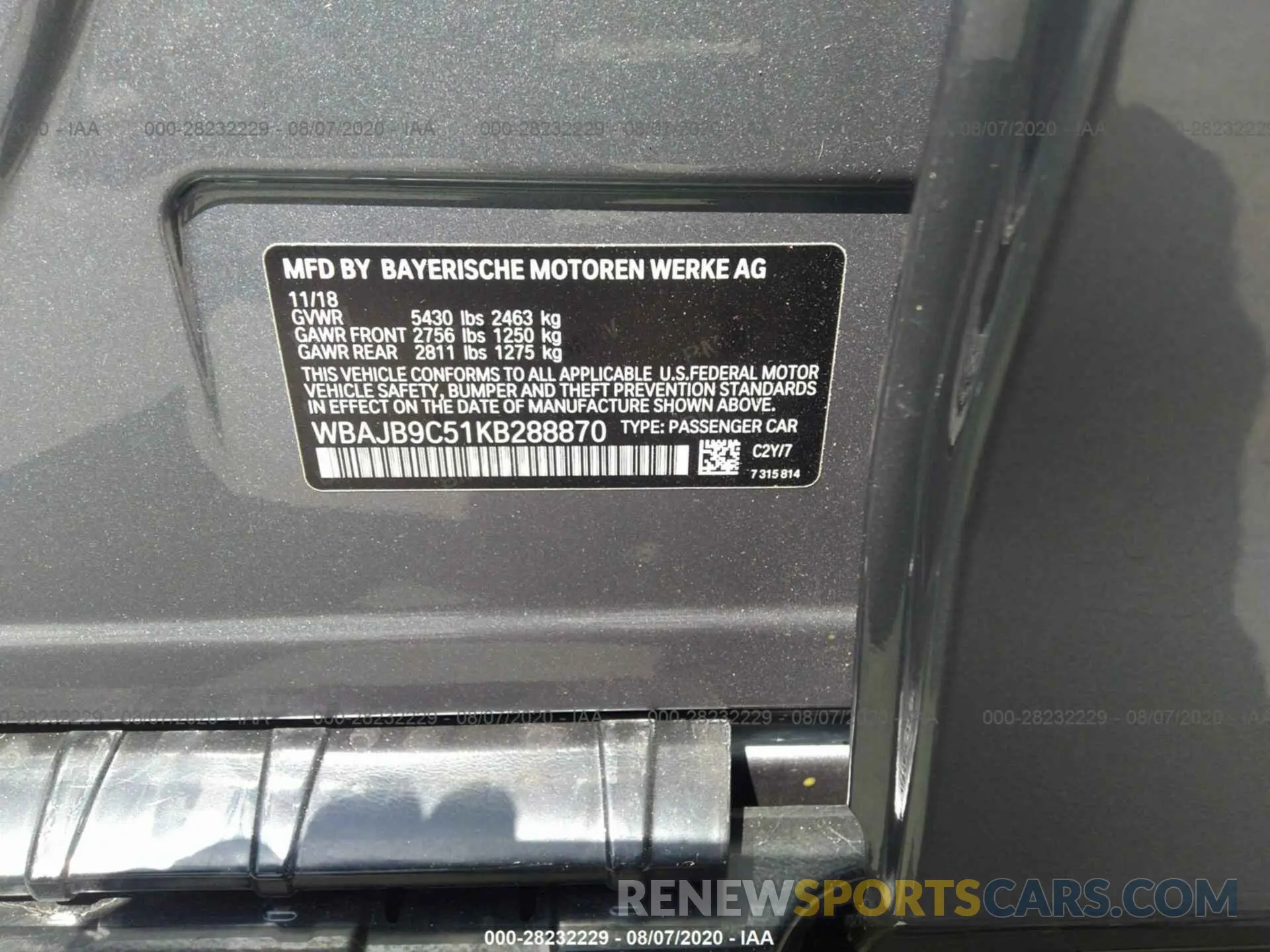 9 Photograph of a damaged car WBAJB9C51KB288870 BMW 5 SERIES 2019
