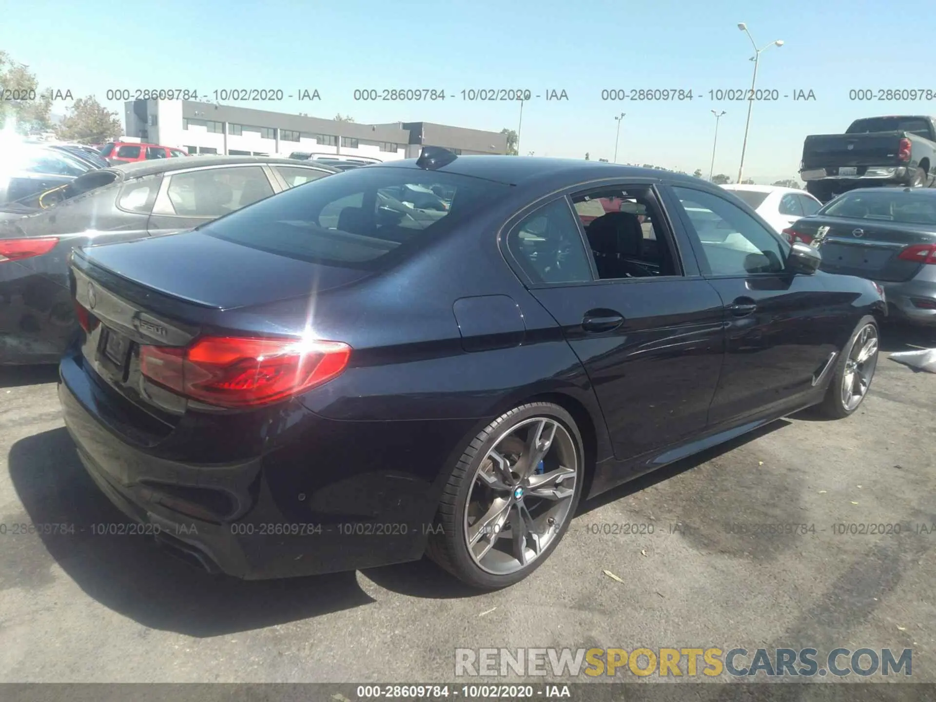 4 Photograph of a damaged car WBAJB9C54KB289222 BMW 5 SERIES 2019