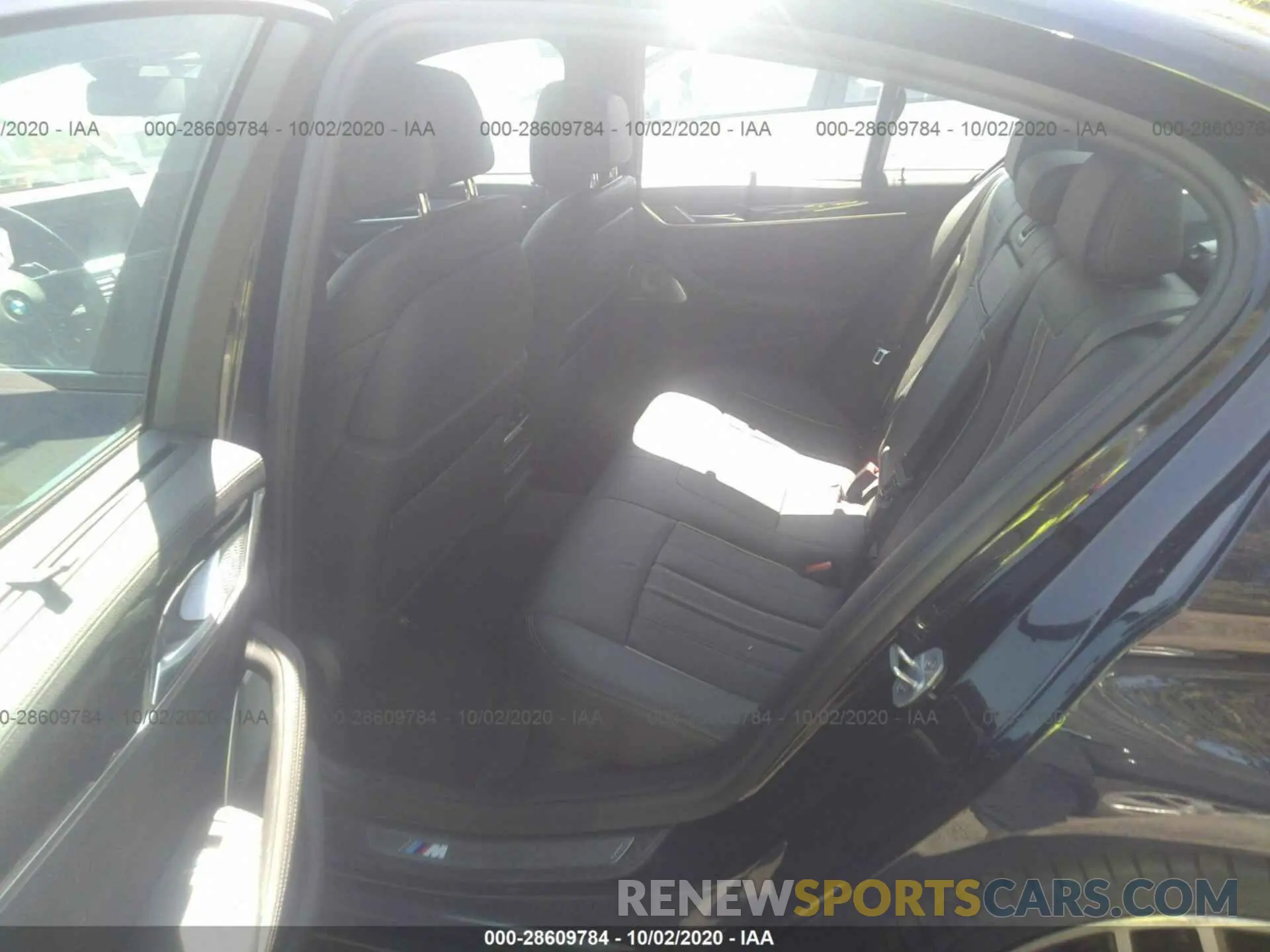 8 Photograph of a damaged car WBAJB9C54KB289222 BMW 5 SERIES 2019