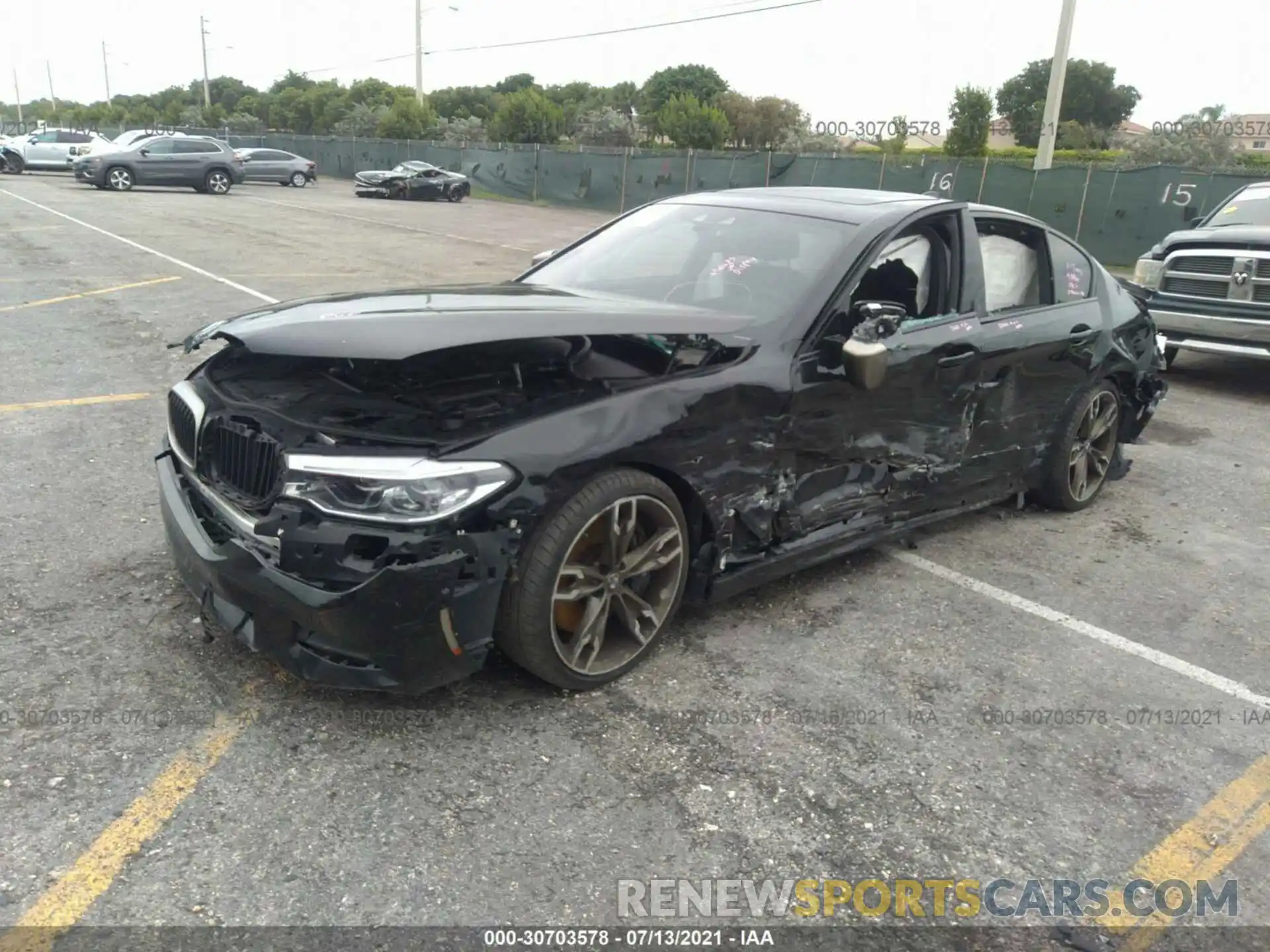 2 Photograph of a damaged car WBAJB9C58KB464040 BMW 5 SERIES 2019