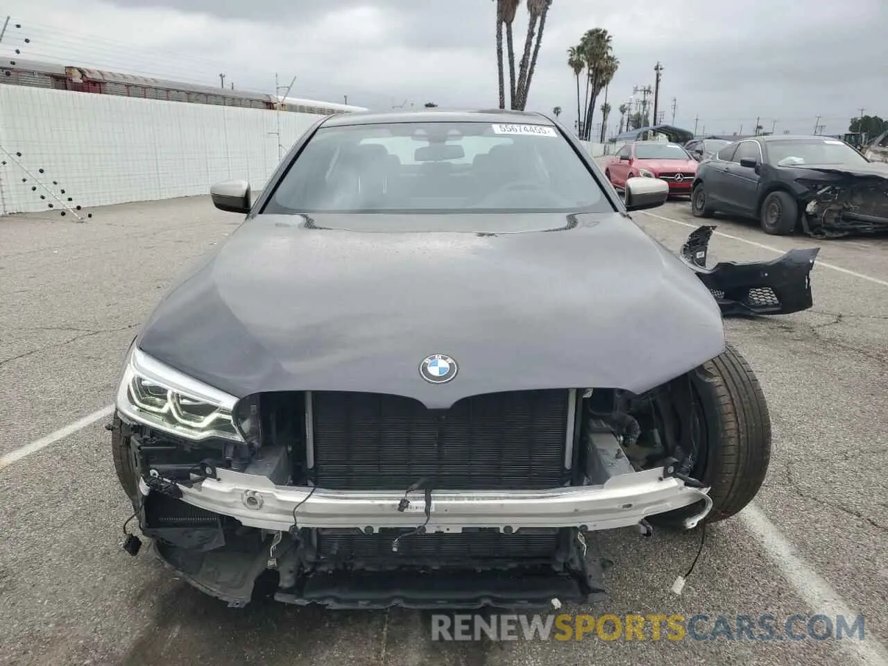 5 Photograph of a damaged car WBAJB9C59KB288809 BMW 5 SERIES 2019