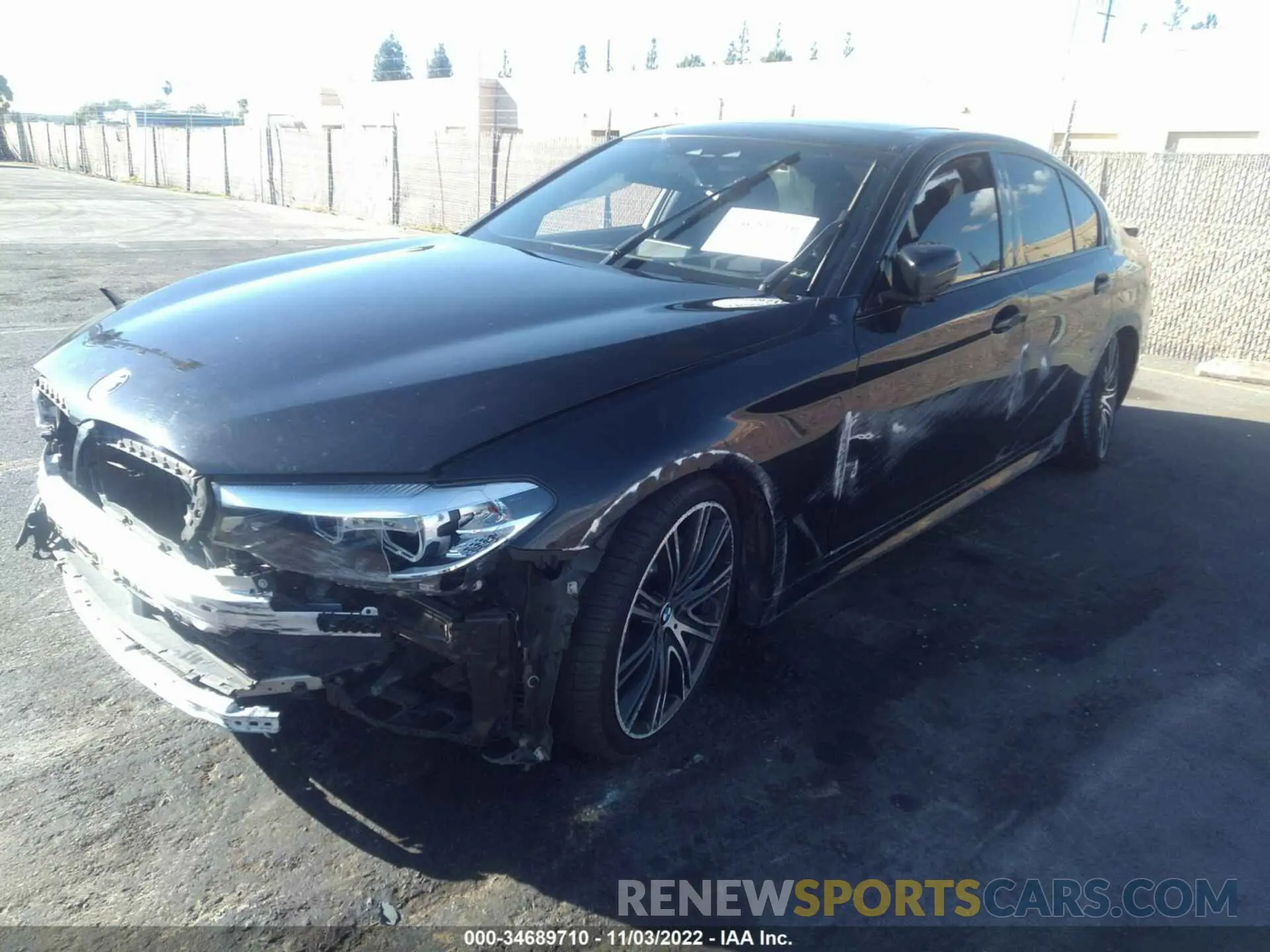 2 Photograph of a damaged car WBAJE5C50KWW08270 BMW 5 SERIES 2019