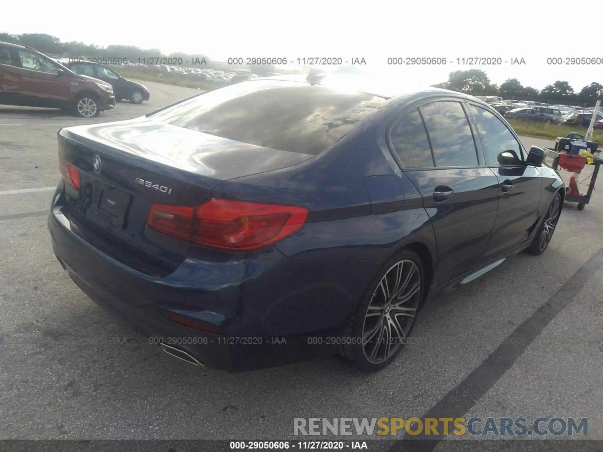 4 Photograph of a damaged car WBAJE5C51KWW27846 BMW 5 SERIES 2019