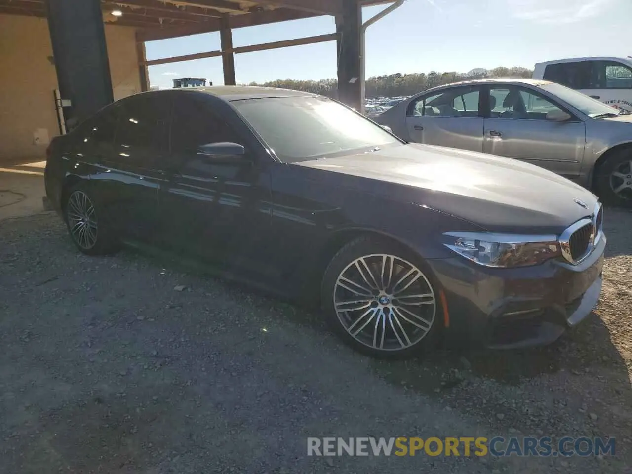 4 Photograph of a damaged car WBAJE5C52KG919337 BMW 5 SERIES 2019