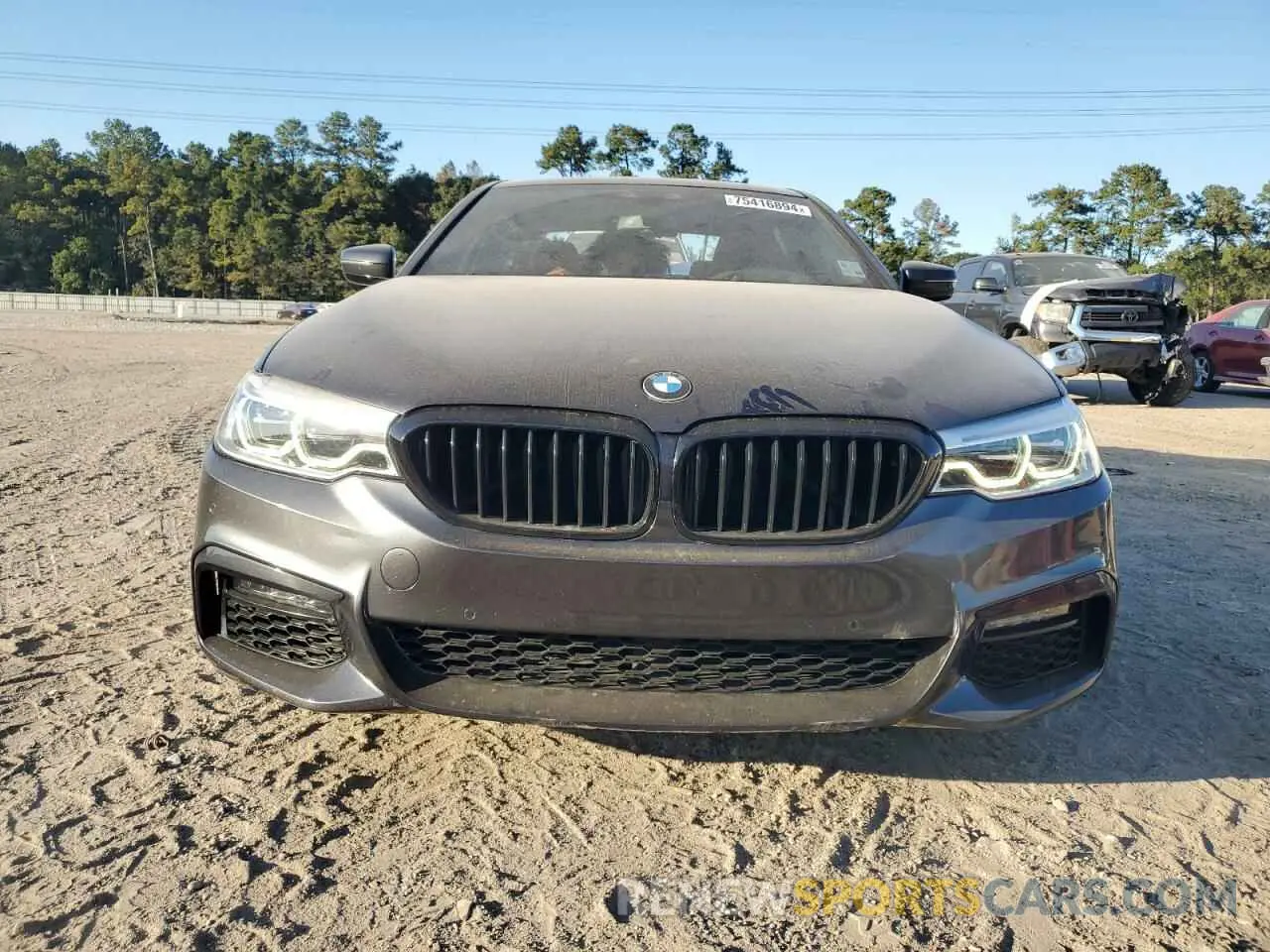 5 Photograph of a damaged car WBAJE5C52KWW06102 BMW 5 SERIES 2019