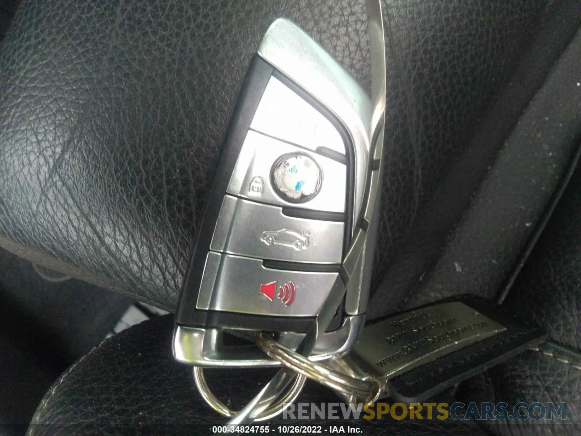 11 Photograph of a damaged car WBAJE5C52KWW12255 BMW 5 SERIES 2019