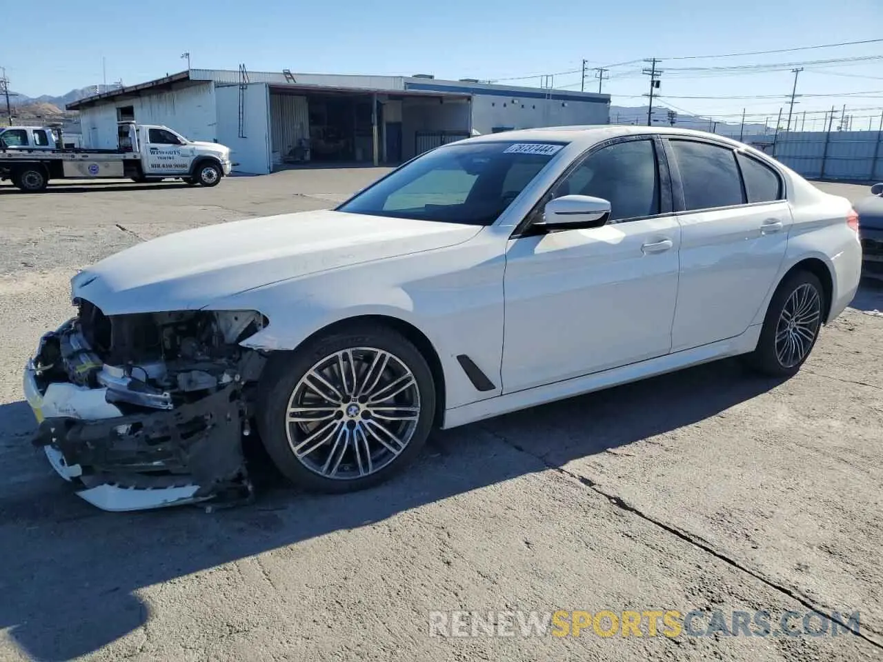 1 Photograph of a damaged car WBAJE5C53KWW32613 BMW 5 SERIES 2019
