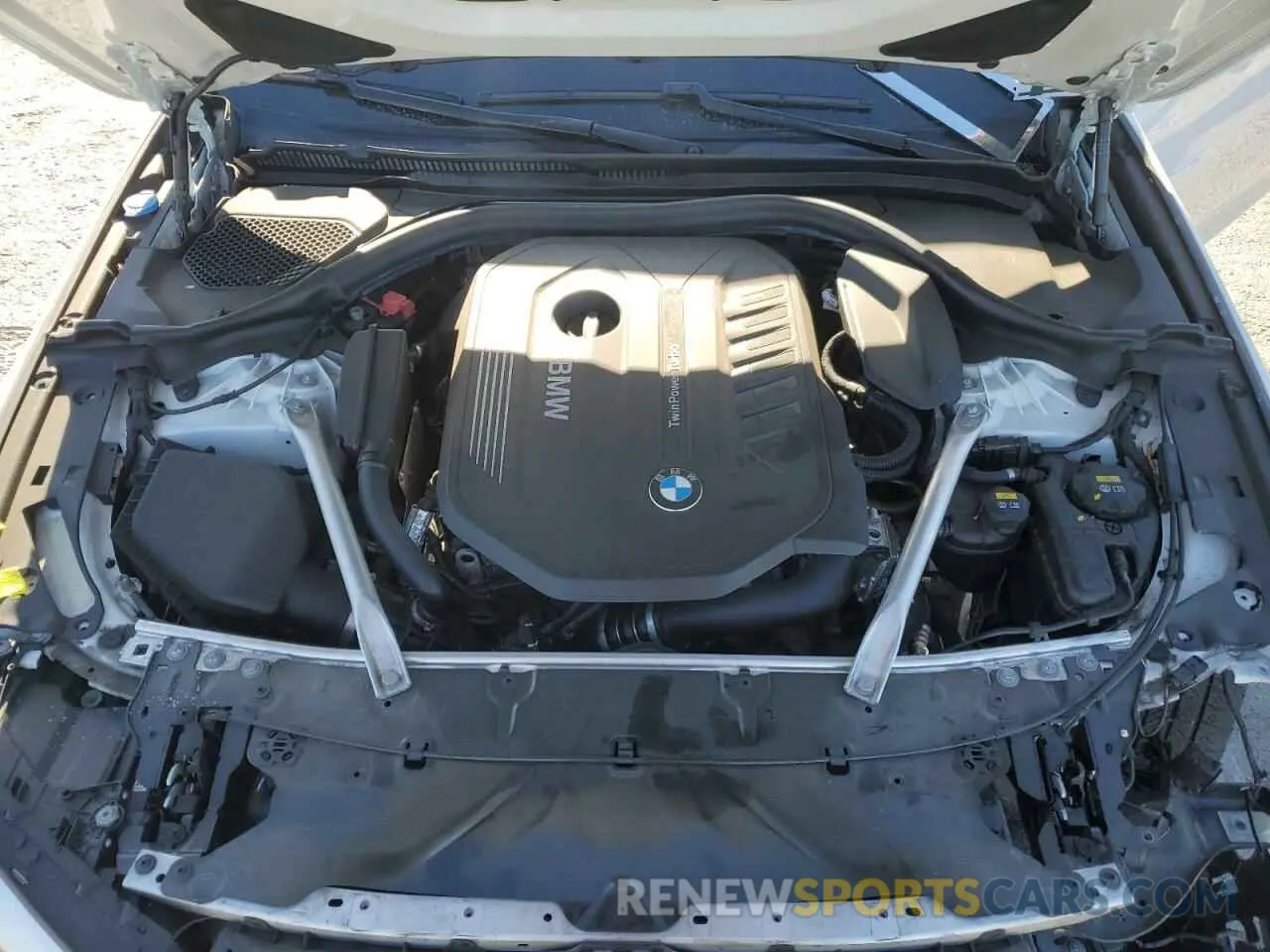 11 Photograph of a damaged car WBAJE5C53KWW32613 BMW 5 SERIES 2019