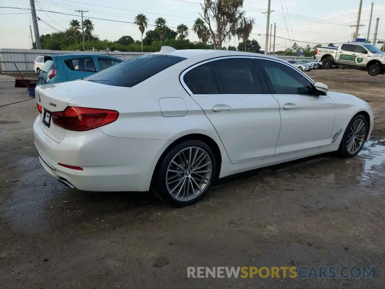 3 Photograph of a damaged car WBAJE5C53KWW34362 BMW 5 SERIES 2019