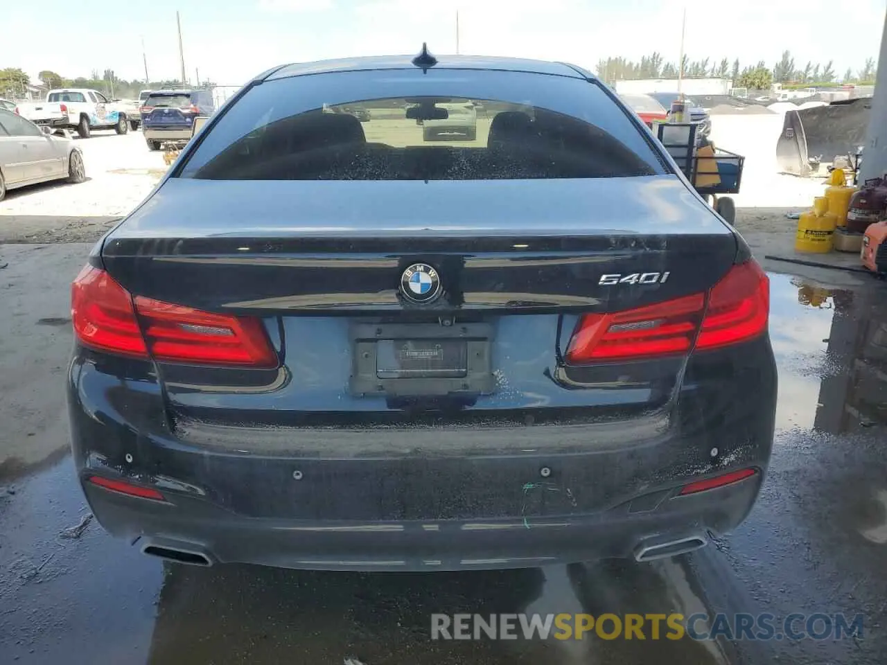 6 Photograph of a damaged car WBAJE5C53KWW44051 BMW 5 SERIES 2019