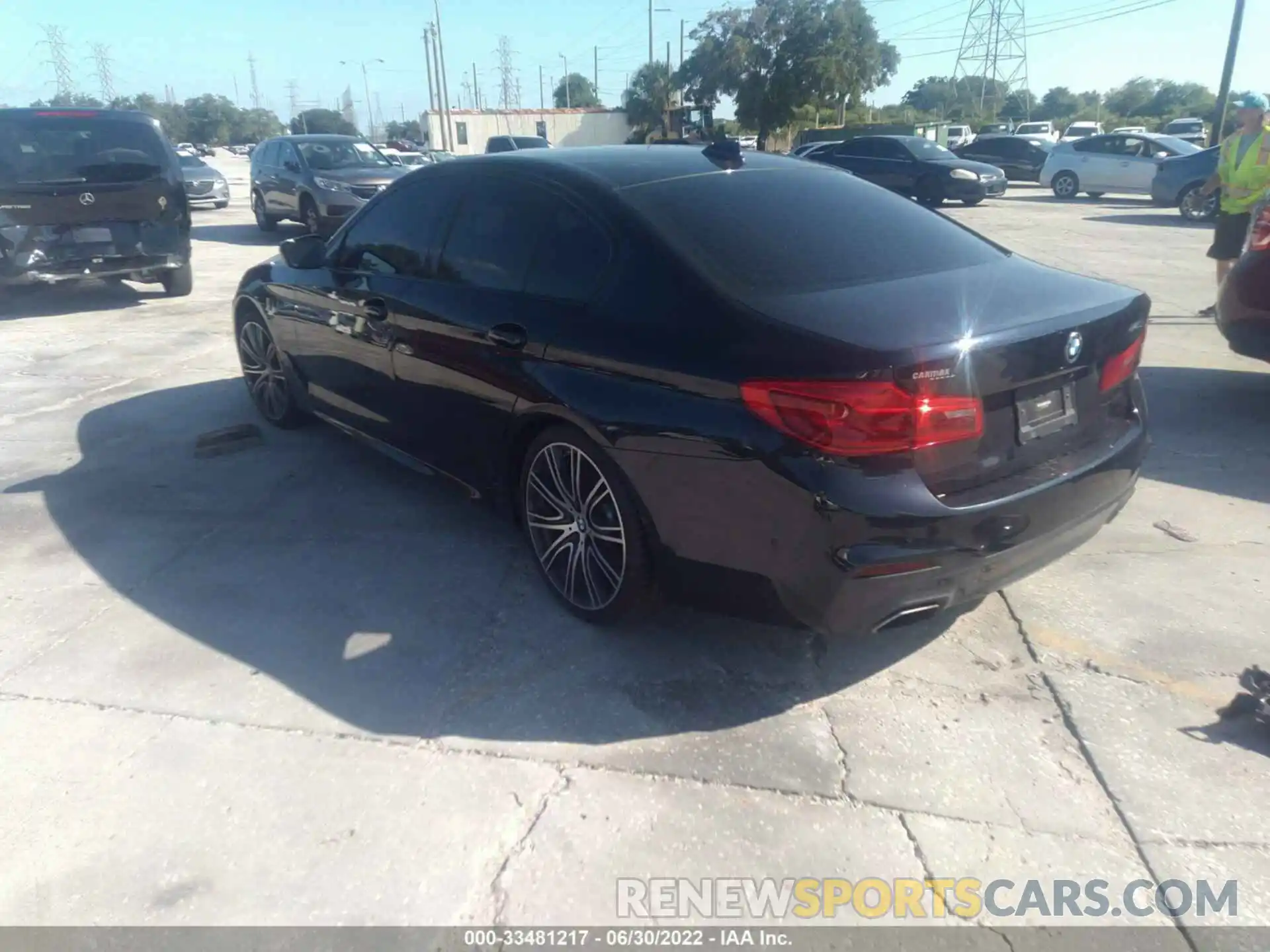 3 Photograph of a damaged car WBAJE5C54KWE66251 BMW 5 SERIES 2019