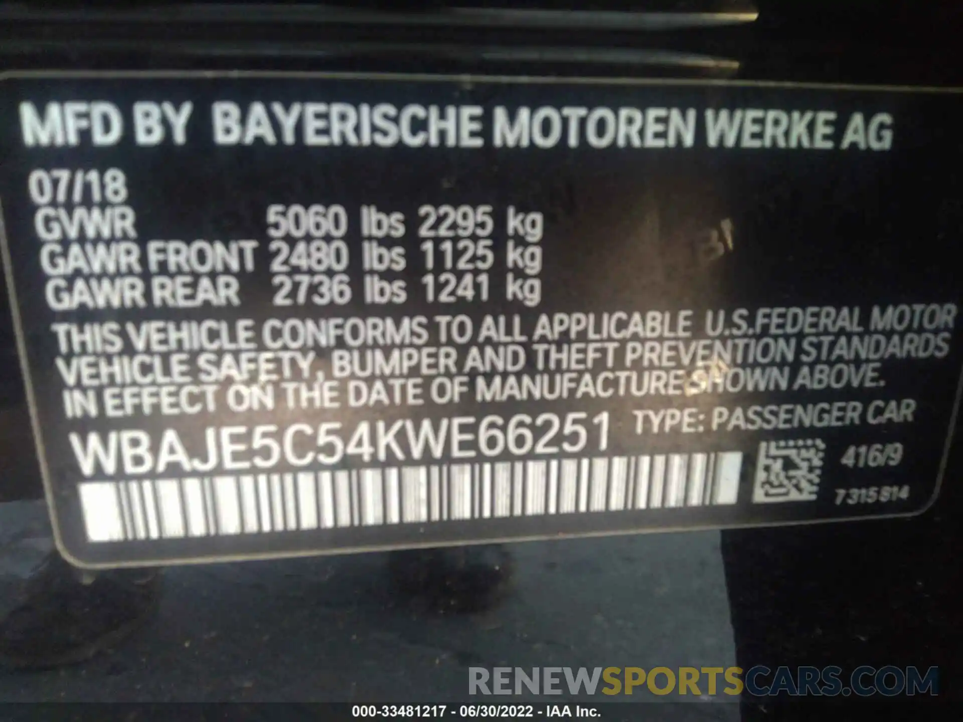 9 Photograph of a damaged car WBAJE5C54KWE66251 BMW 5 SERIES 2019