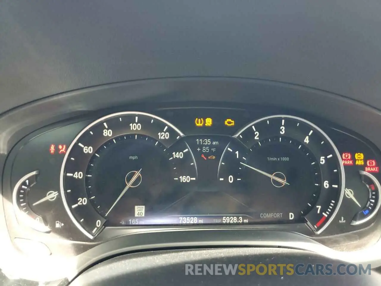 9 Photograph of a damaged car WBAJE5C54KWW45130 BMW 5 SERIES 2019