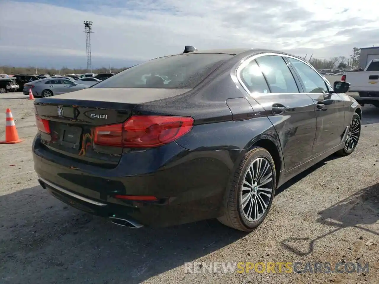 4 Photograph of a damaged car WBAJE5C56KG919244 BMW 5 SERIES 2019