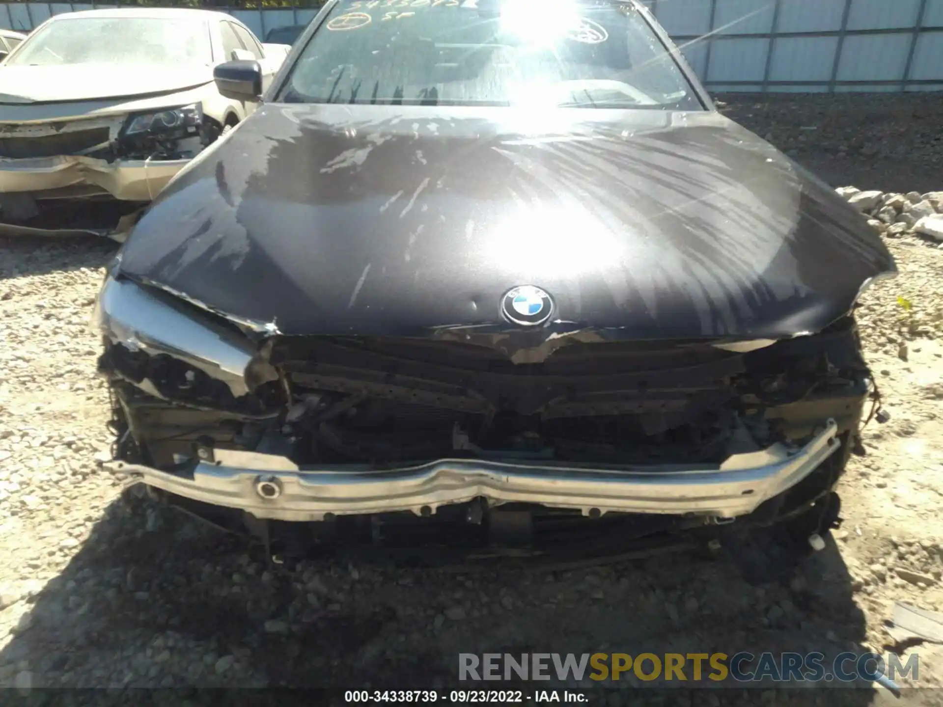 6 Photograph of a damaged car WBAJE5C57KWE66244 BMW 5 SERIES 2019