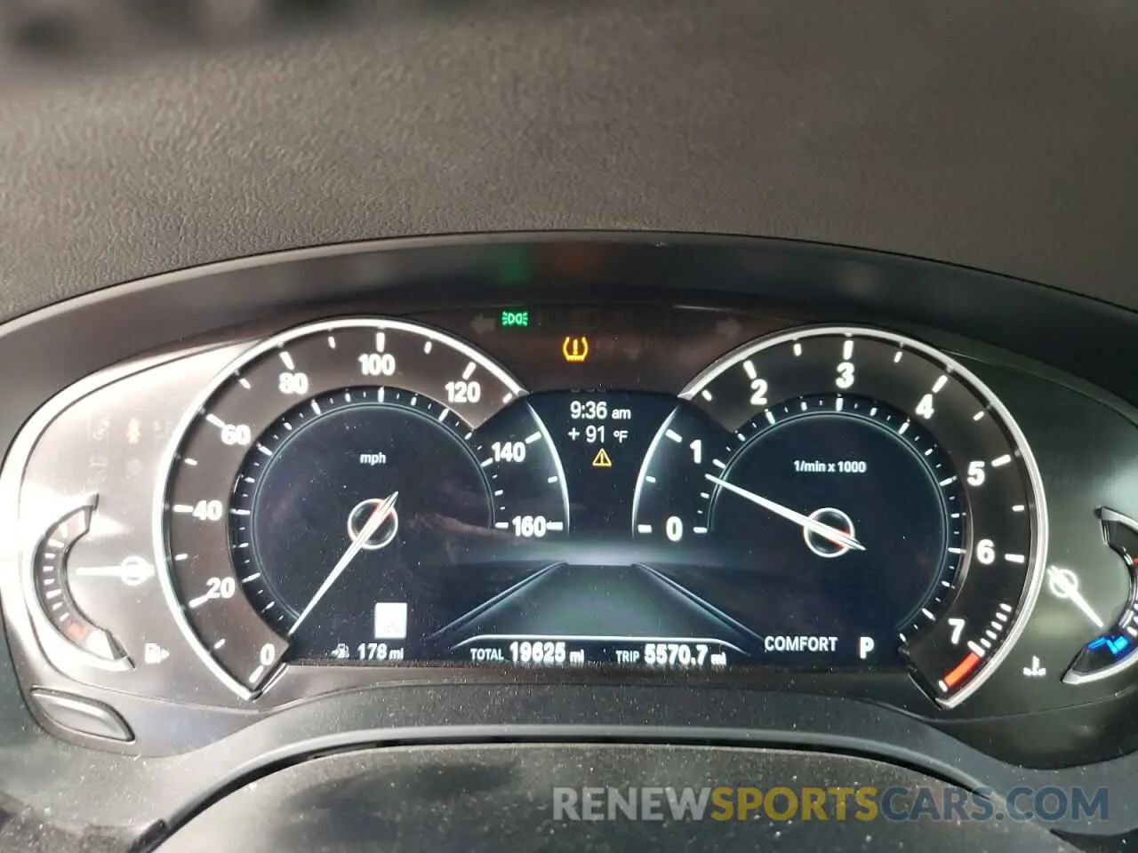 8 Photograph of a damaged car WBAJE5C58KBM77032 BMW 5 SERIES 2019