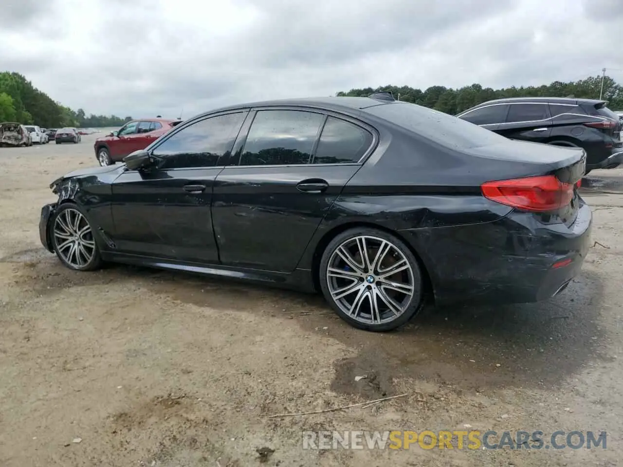 2 Photograph of a damaged car WBAJE5C58KWW10039 BMW 5 SERIES 2019
