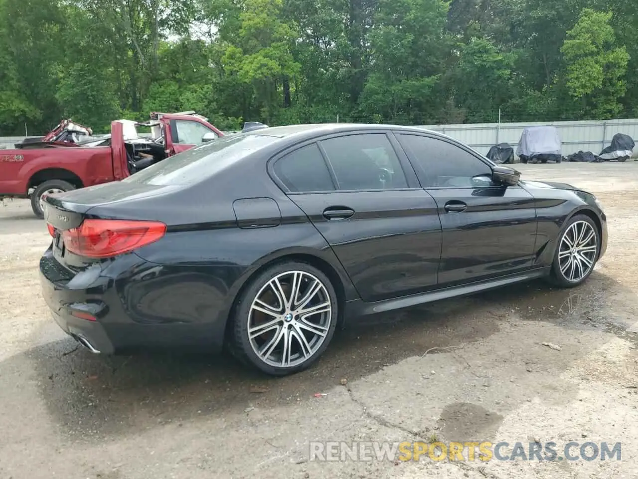 3 Photograph of a damaged car WBAJE5C58KWW10039 BMW 5 SERIES 2019