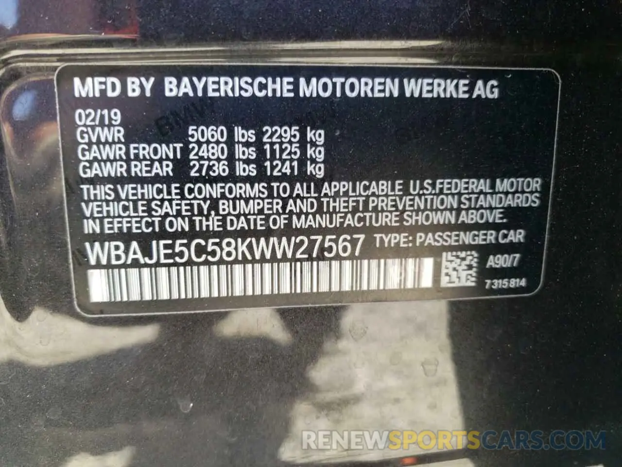 13 Photograph of a damaged car WBAJE5C58KWW27567 BMW 5 SERIES 2019