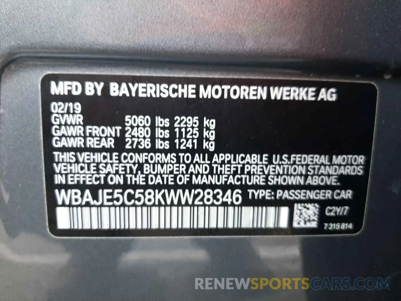 10 Photograph of a damaged car WBAJE5C58KWW28346 BMW 5 SERIES 2019