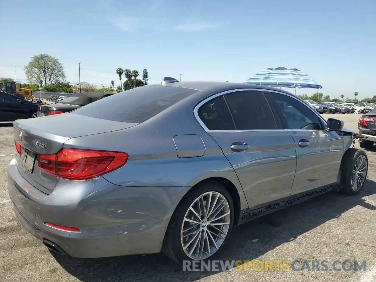 3 Photograph of a damaged car WBAJE5C58KWW31912 BMW 5 SERIES 2019