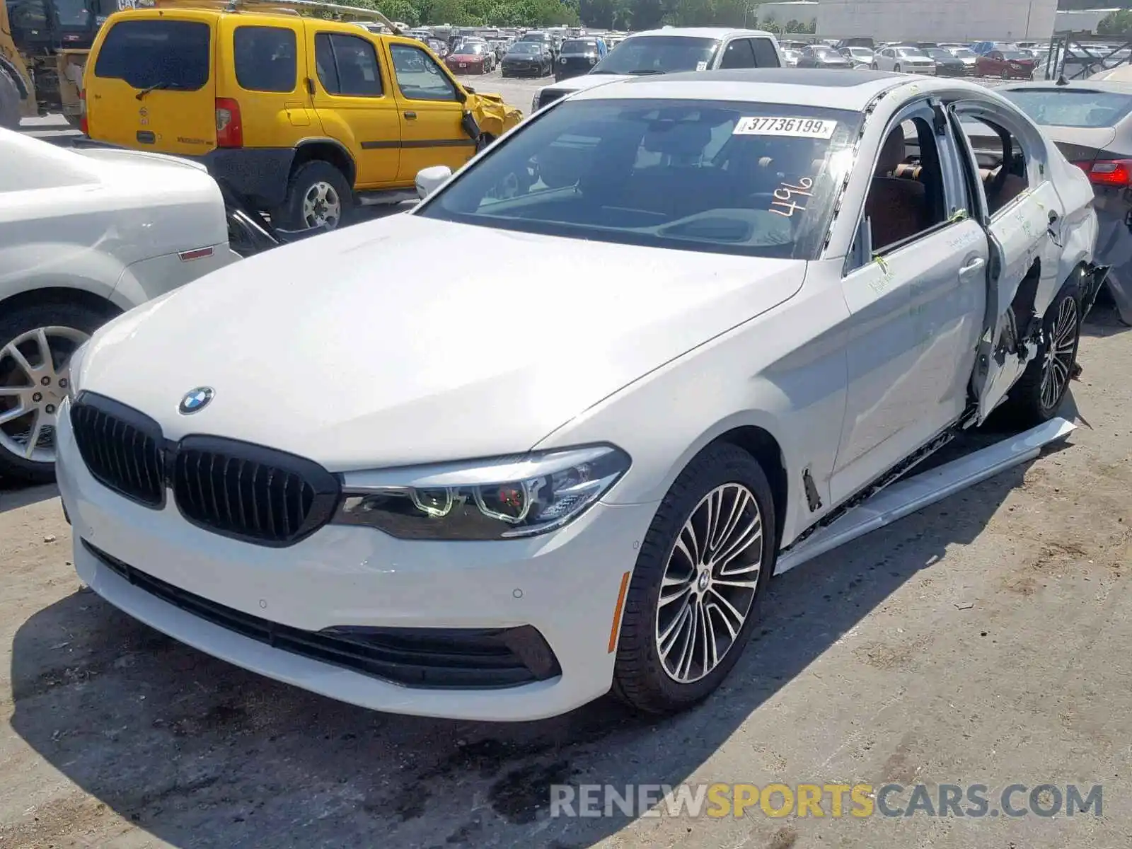 2 Photograph of a damaged car WBAJE5C59KWW08431 BMW 5 SERIES 2019