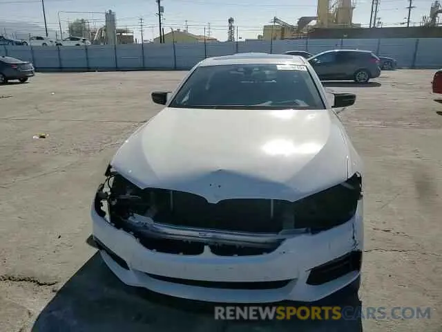 11 Photograph of a damaged car WBAJE5C59KWW08932 BMW 5 SERIES 2019