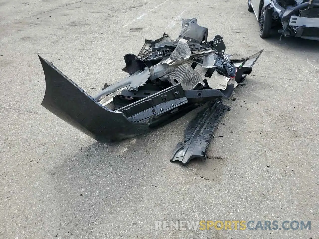 12 Photograph of a damaged car WBAJE7C50KG893185 BMW 5 SERIES 2019