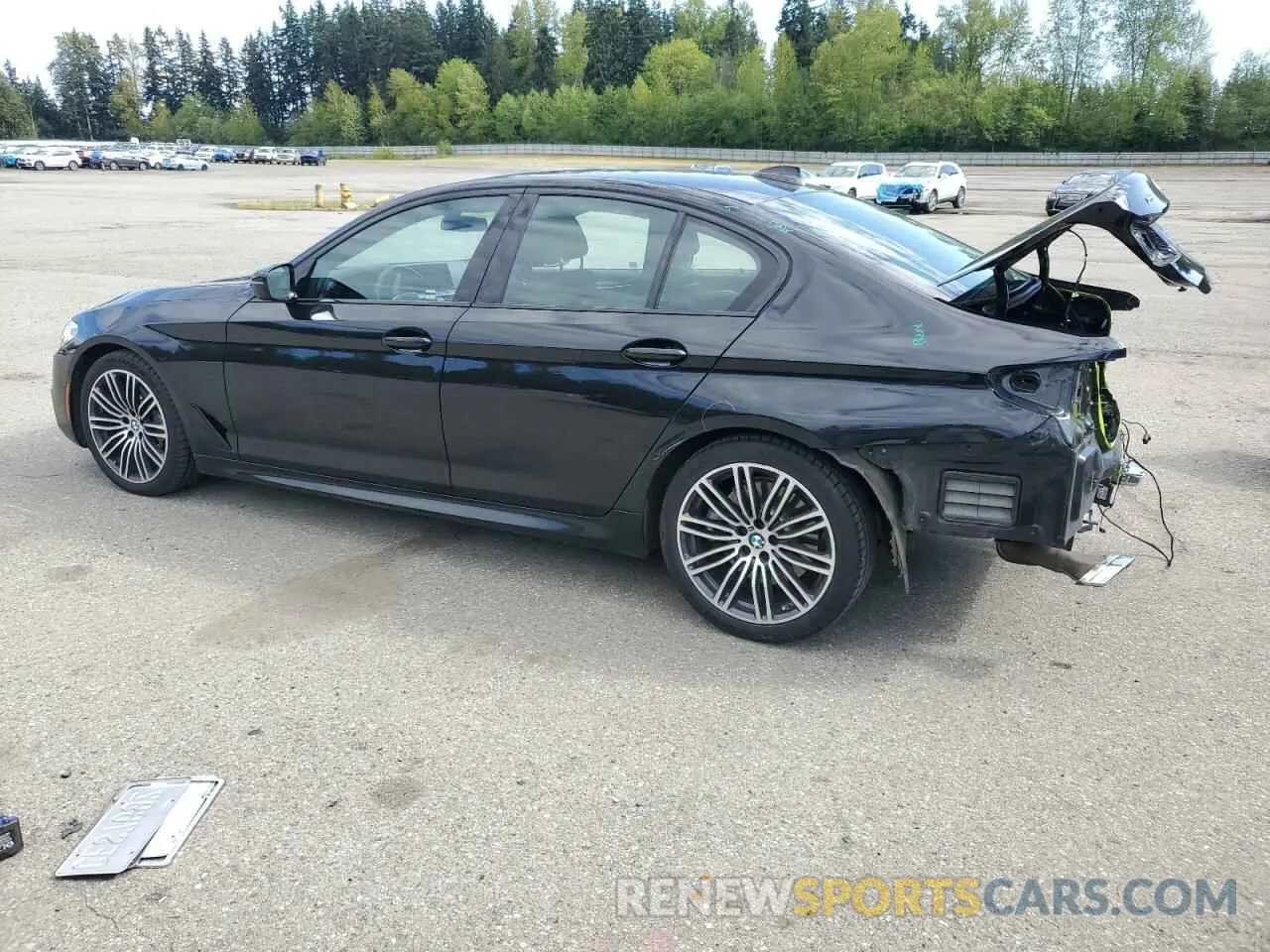 2 Photograph of a damaged car WBAJE7C50KG893185 BMW 5 SERIES 2019