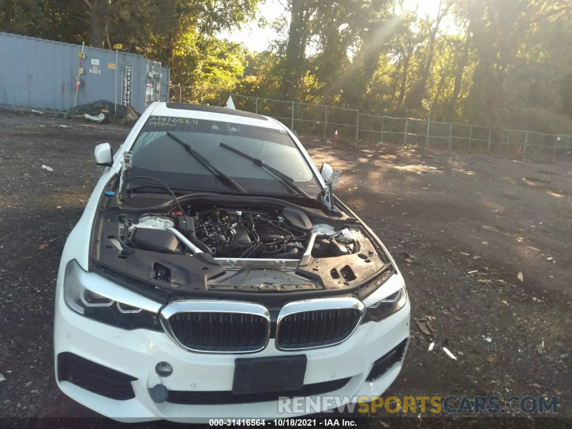 6 Photograph of a damaged car WBAJE7C51KG892675 BMW 5 SERIES 2019