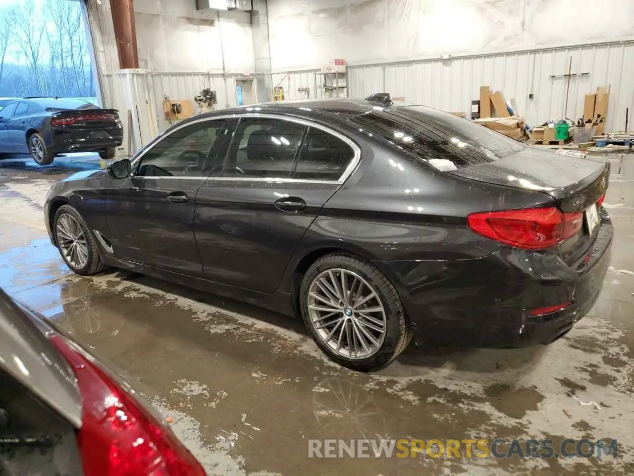 2 Photograph of a damaged car WBAJE7C51KWW05146 BMW 5 SERIES 2019