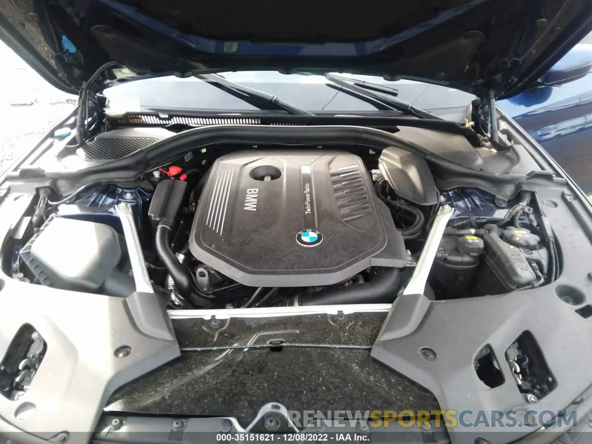10 Photograph of a damaged car WBAJE7C51KWW06278 BMW 5 SERIES 2019