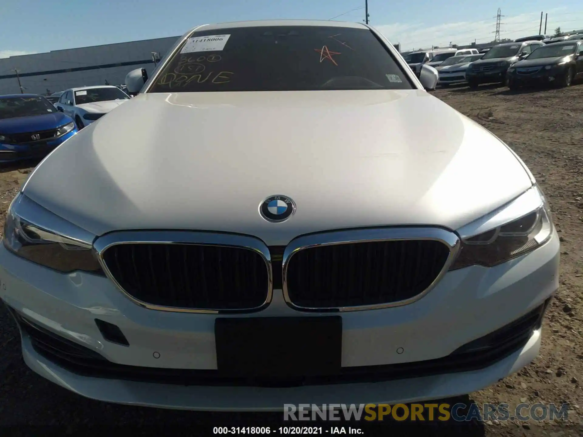 6 Photograph of a damaged car WBAJE7C51KWW10363 BMW 5 SERIES 2019