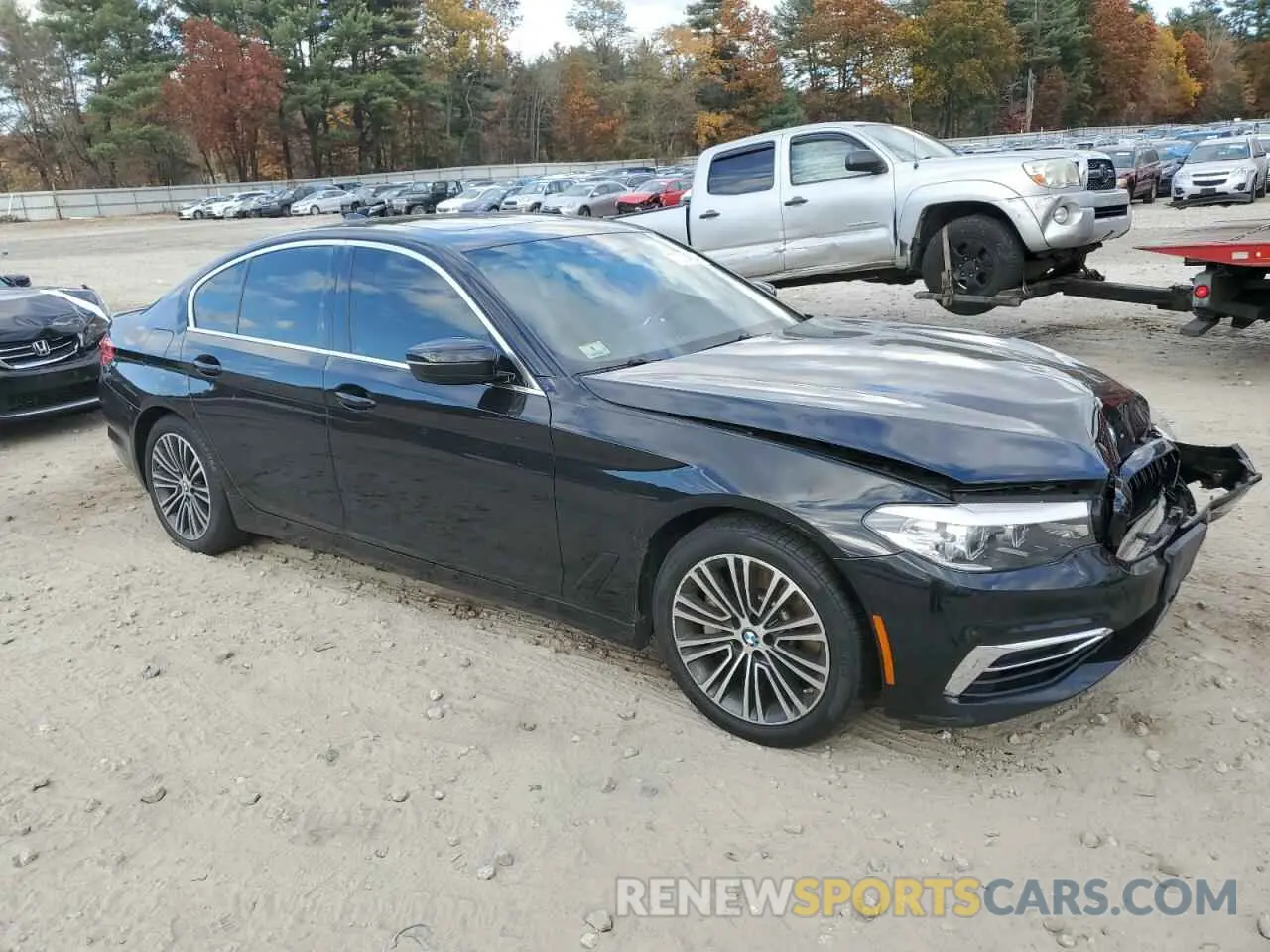 4 Photograph of a damaged car WBAJE7C51KWW16843 BMW 5 SERIES 2019