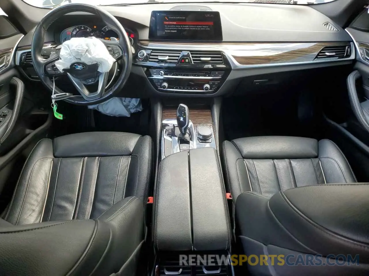 8 Photograph of a damaged car WBAJE7C51KWW16843 BMW 5 SERIES 2019