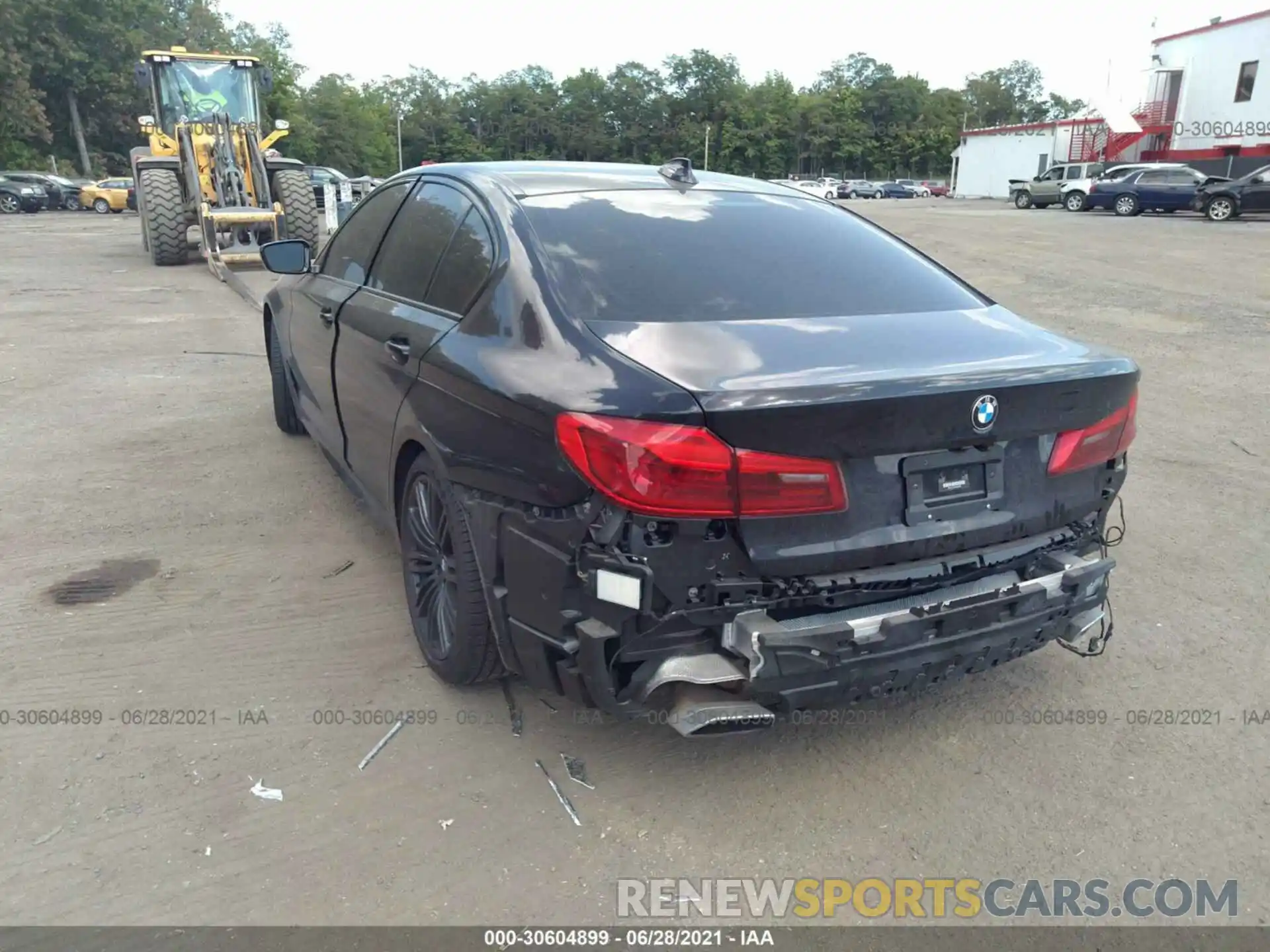 3 Photograph of a damaged car WBAJE7C52KWD55368 BMW 5 SERIES 2019