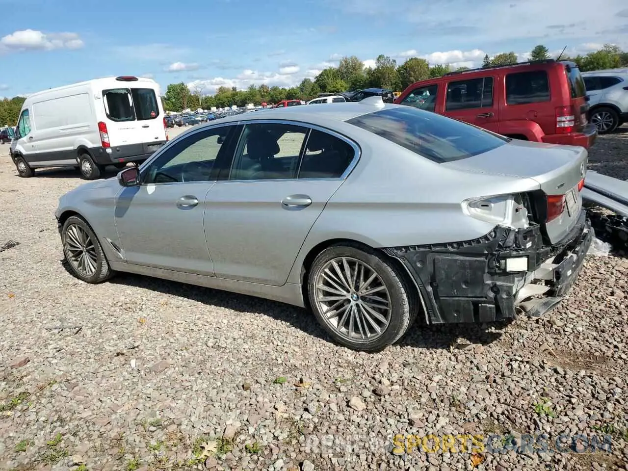 2 Photograph of a damaged car WBAJE7C52KWW14972 BMW 5 SERIES 2019