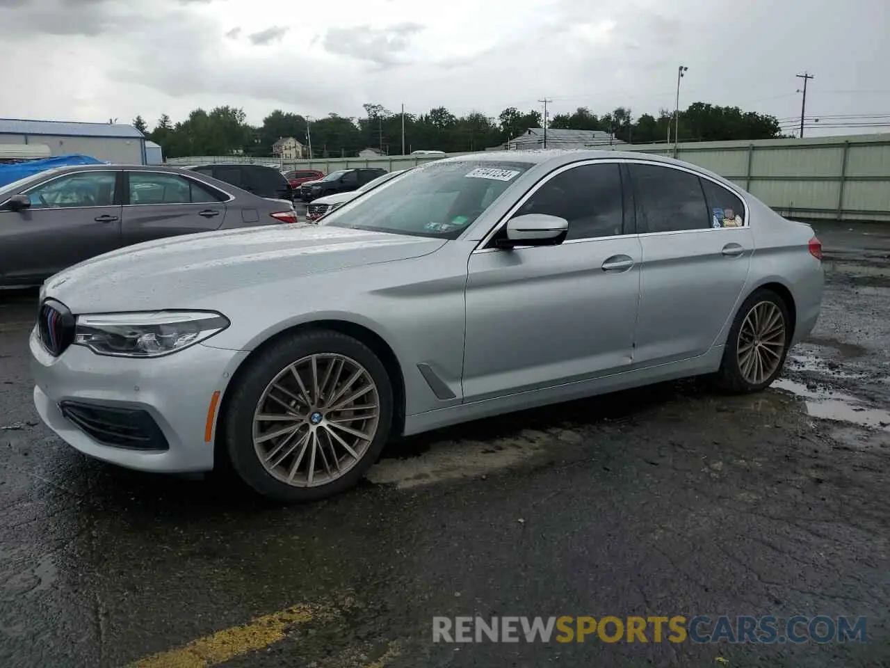 1 Photograph of a damaged car WBAJE7C53KWD55783 BMW 5 SERIES 2019