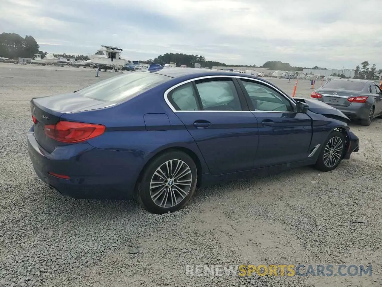 3 Photograph of a damaged car WBAJE7C54KWD53914 BMW 5 SERIES 2019