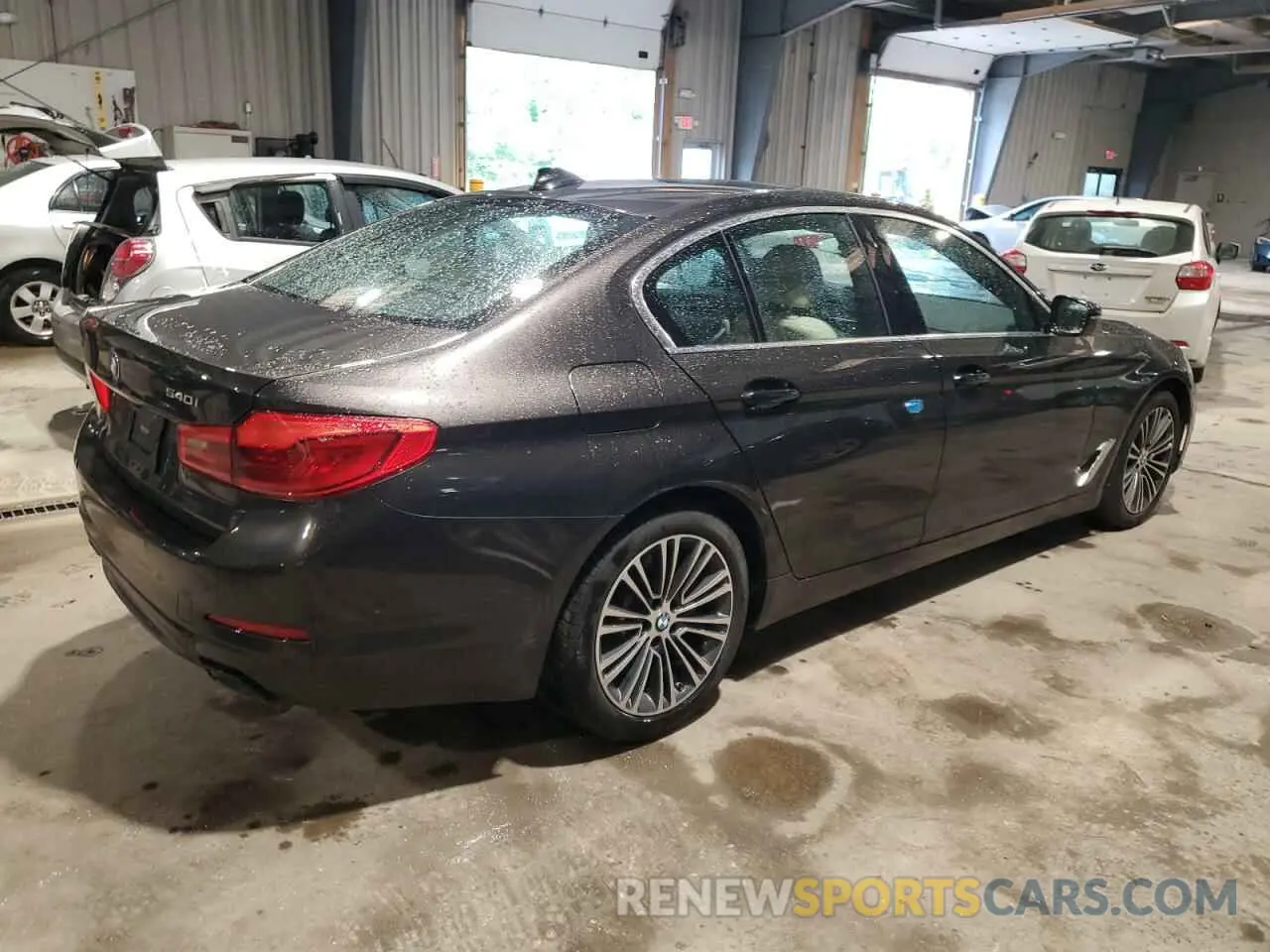 3 Photograph of a damaged car WBAJE7C54KWD55016 BMW 5 SERIES 2019