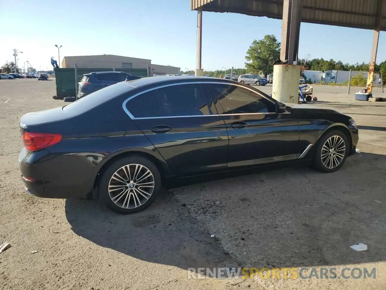 3 Photograph of a damaged car WBAJE7C54KWW19512 BMW 5 SERIES 2019