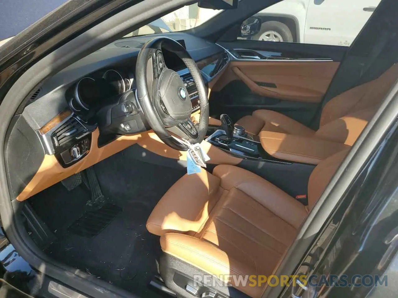 7 Photograph of a damaged car WBAJE7C54KWW19512 BMW 5 SERIES 2019
