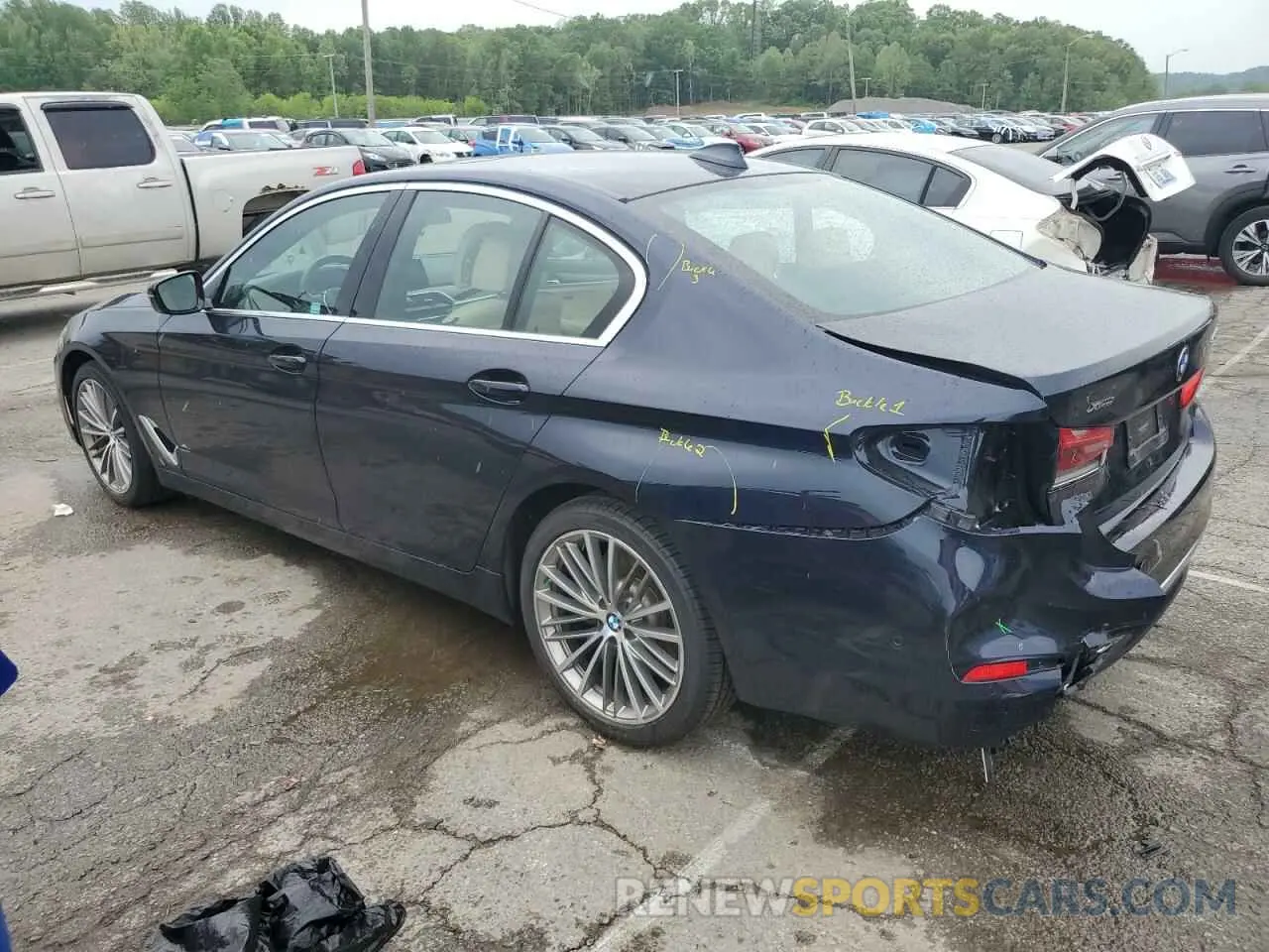 2 Photograph of a damaged car WBAJE7C55KWW20474 BMW 5 SERIES 2019